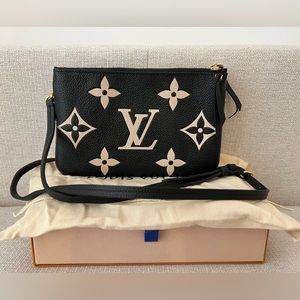 Authentic Louis Vuitton- Double Zip Pochette Bi-color Monogram